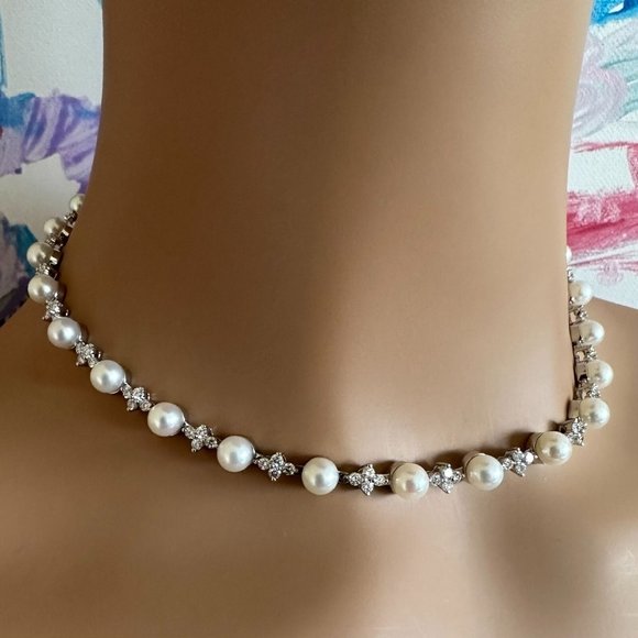 Authentic! Tiffany & Co Platinum Diamond 6.5mm Pearl Necklace - Picture 8 of 13